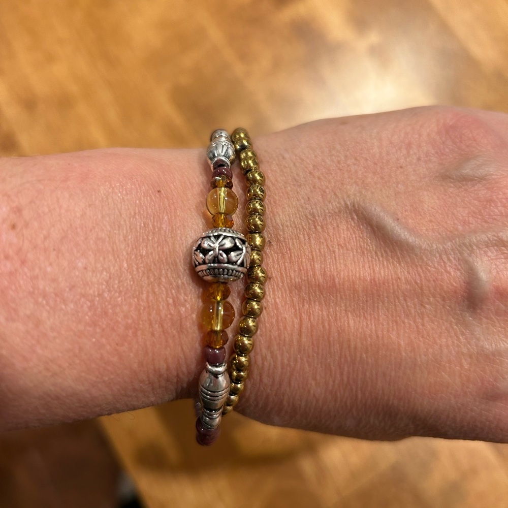 Set of bracelets